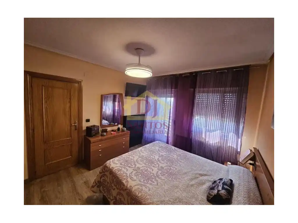 Habitación de Casa o chalet en venta en Villares de la Reina