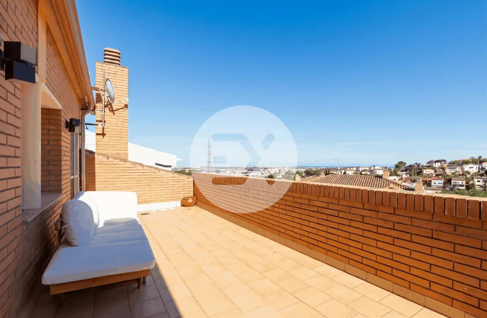 Terraza de Casa o chalet en venta en Sant Boi de Llobregat con Aire acondicionado, Calefacción y Jardín privado