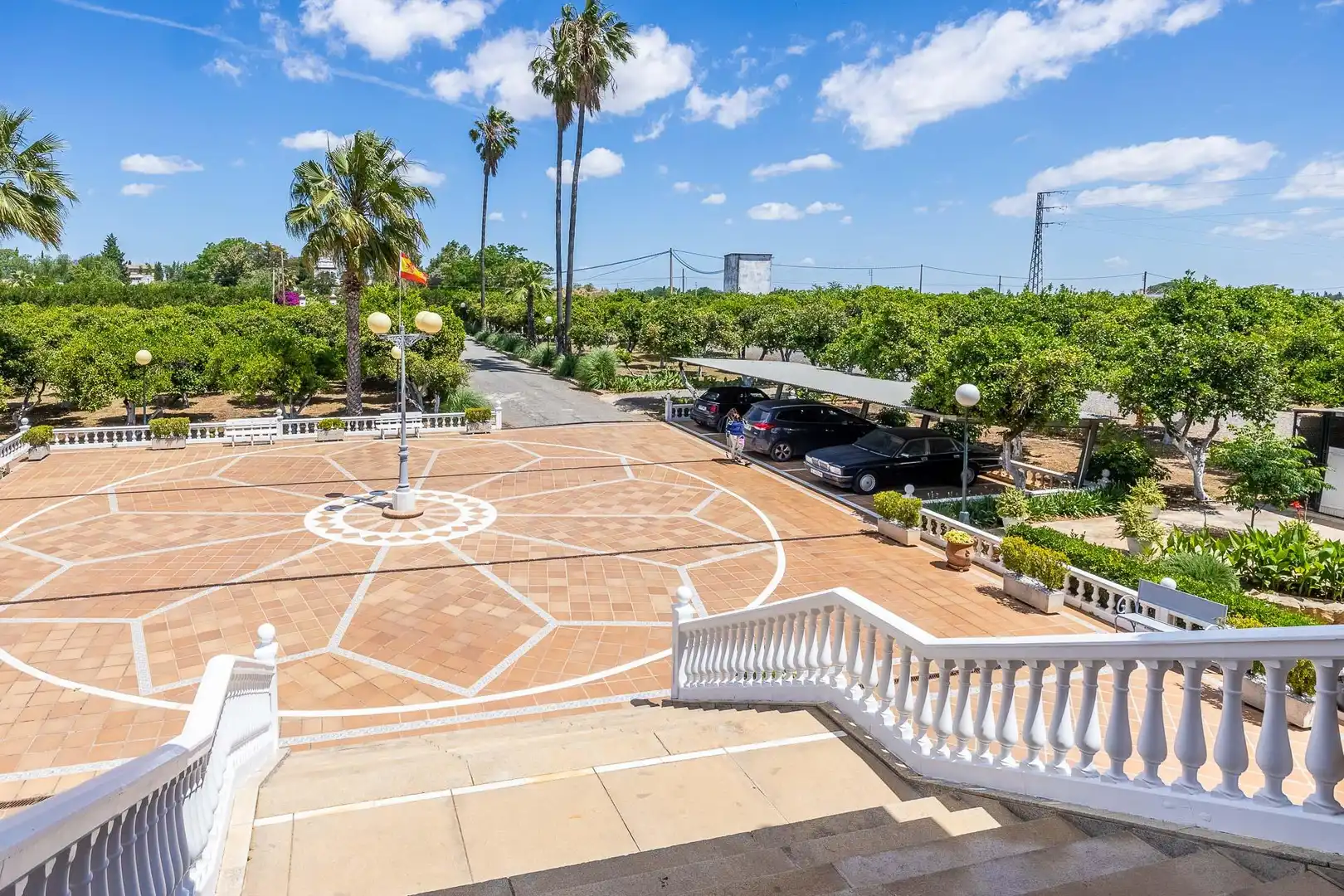Terrassa de Finca rústica en venda en Sanlúcar la Mayor amb Calefacció, Jardí privat i Terrassa