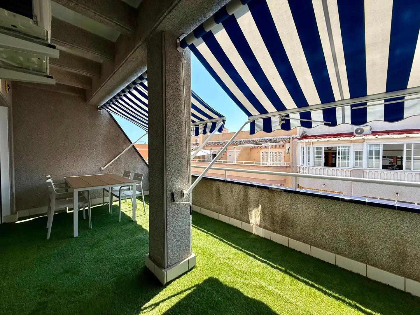 Ático con ascensor en venta en Calle C. la Loma 80, imagen 3