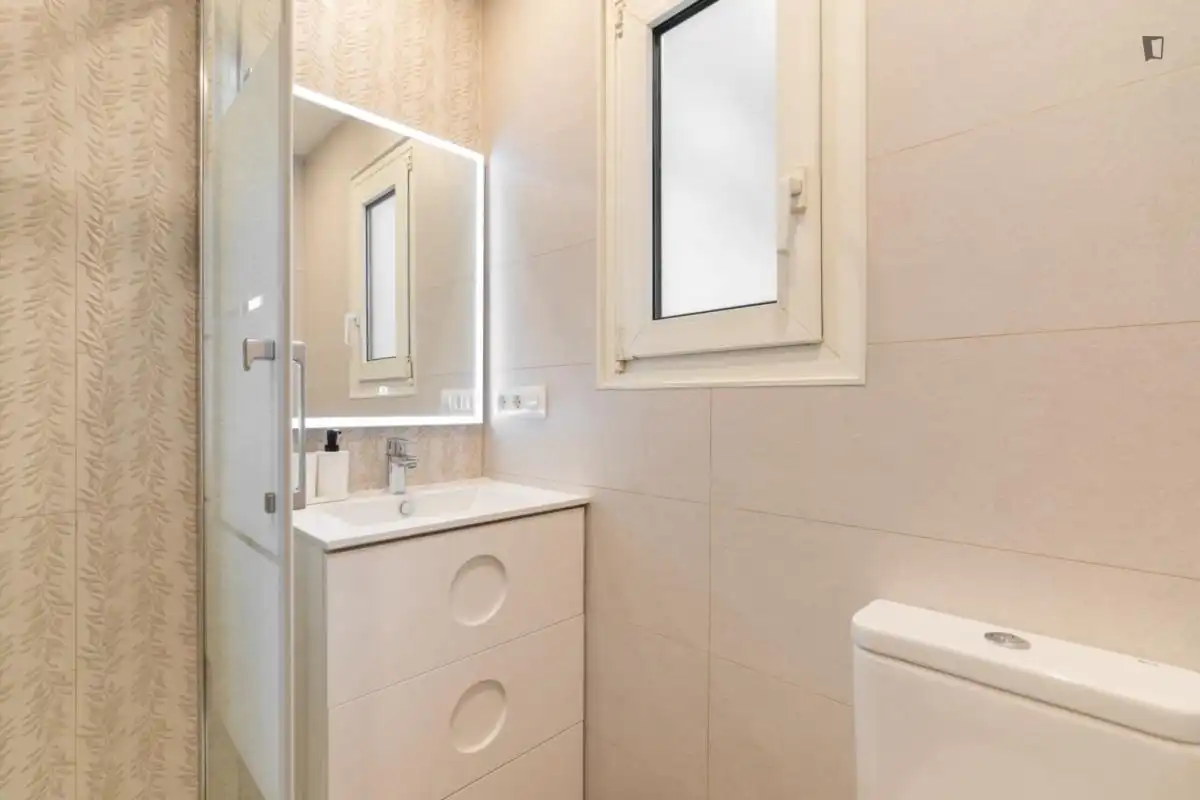Habitació a Sant Gervasi- Galvany
