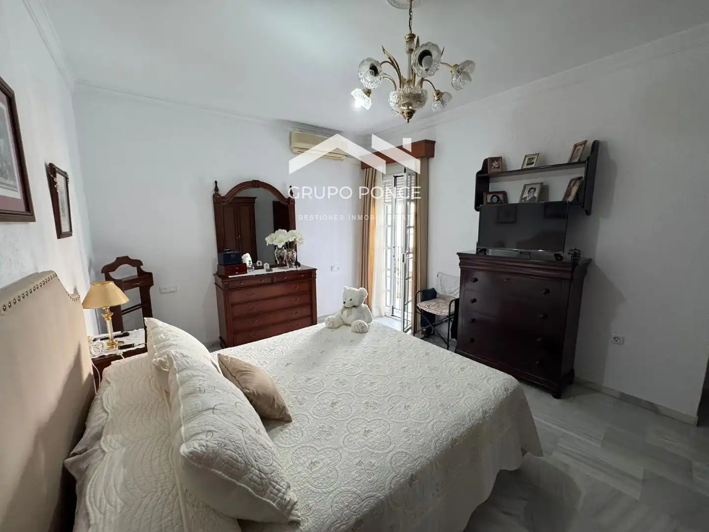 Bedroom of Houses for sale in Jerez de la Frontera  with Air Conditioner, Private garden and Terrace