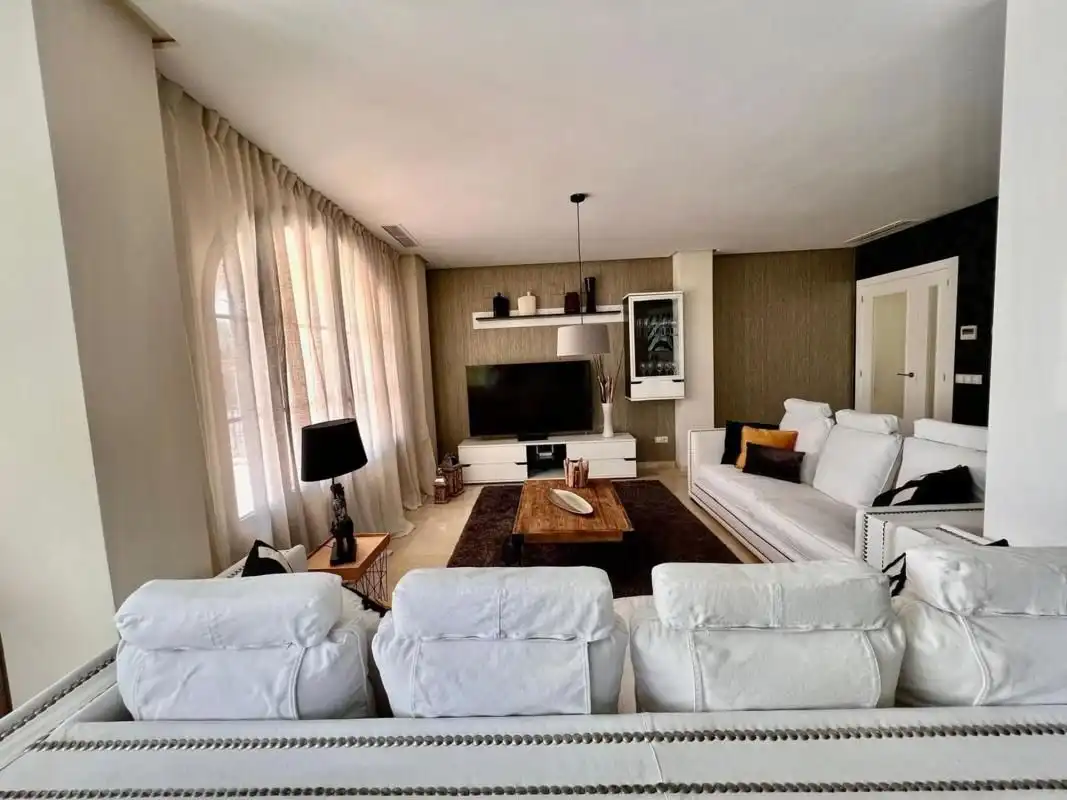 Detached house with pool for sale in Golf Bahía, imagen 17