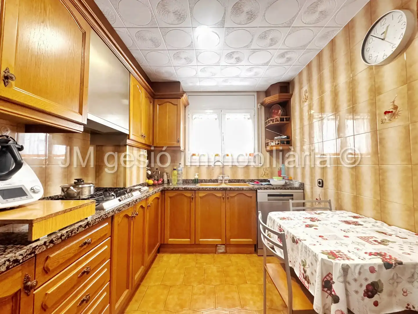 Kitchen of Houses for sale in Terrassa  with Air Conditioner, Heating and Terrace