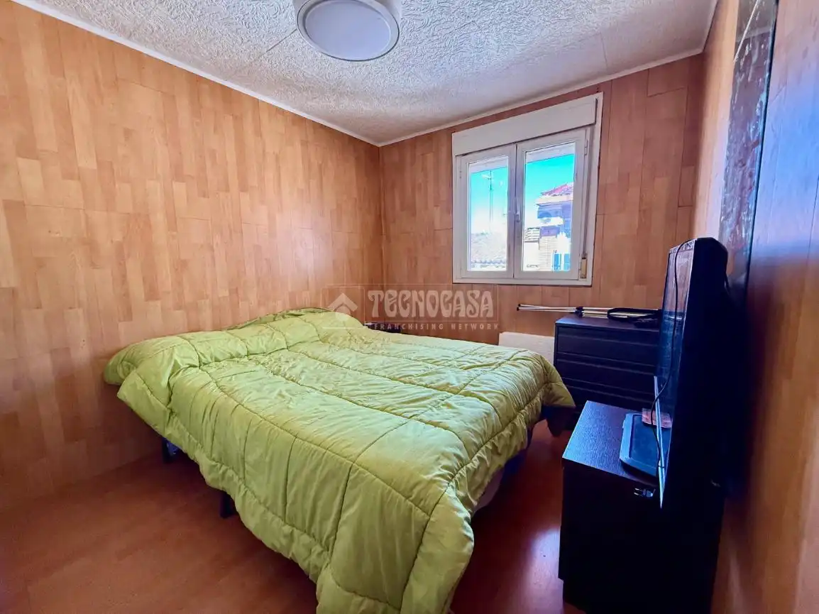 Habitación de Piso en venta en Zaragoza con Calefacción y Parquet