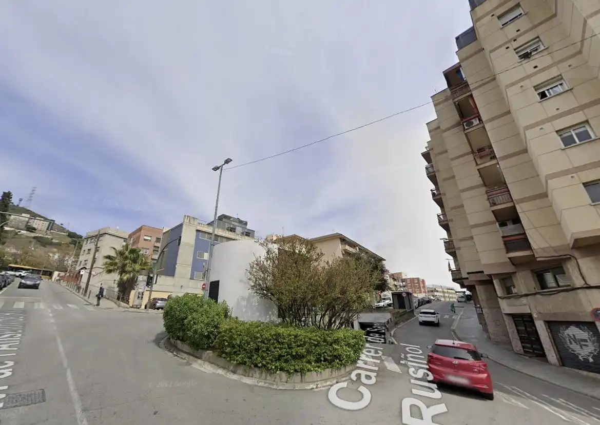Außenansicht von Wohnung zum Verkauf in Santa Coloma de Gramenet
