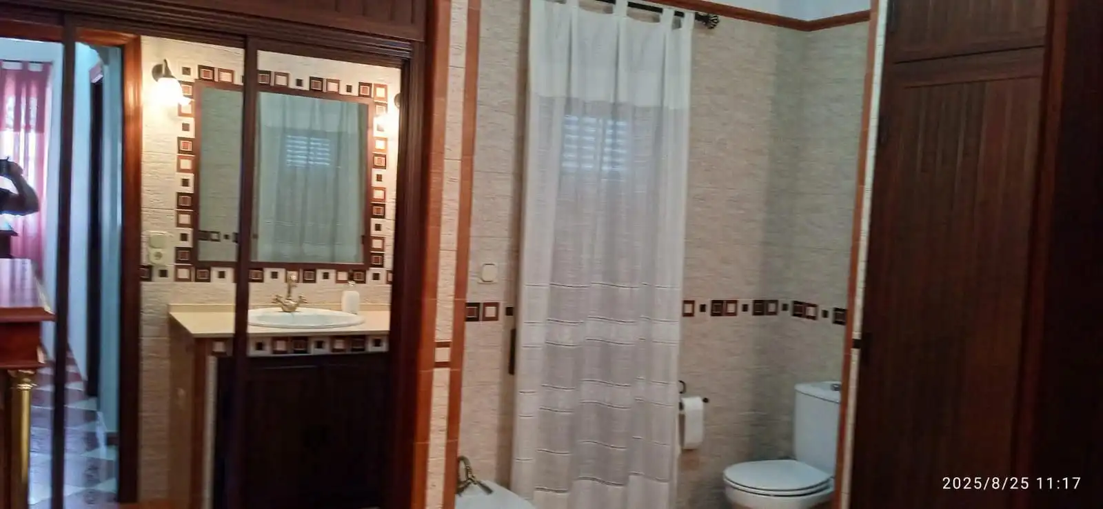 Bathroom of Houses for sale in Hornachuelos  with Air Conditioner and Storage room
