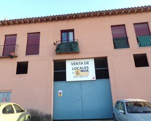 Vista exterior de Local en venda en Chinchón