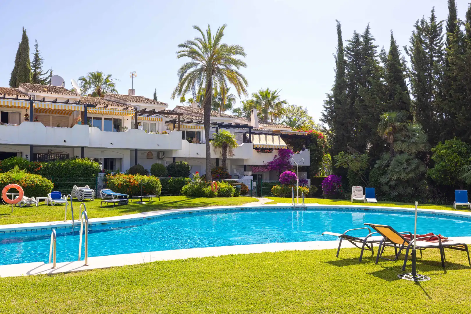 Garden of Ground floor for sale in Marbella  with Air Conditioner, Terrace and Community pool