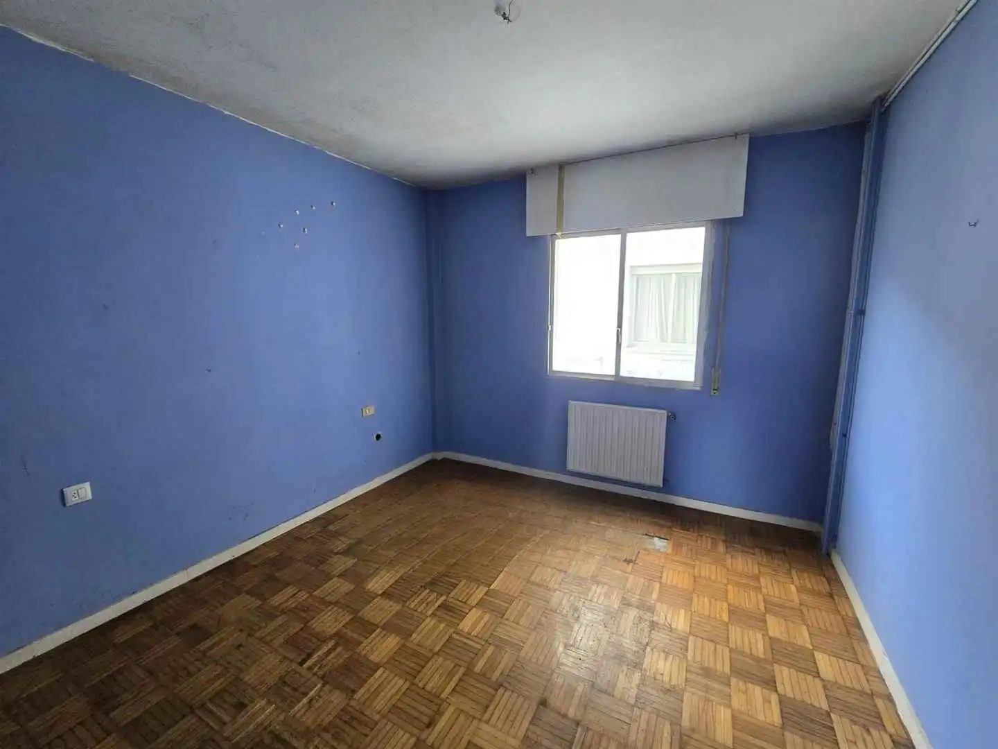 Schlafzimmer von Wohnung zum Verkauf in Pontevedra Capital  mit Privatgarten
