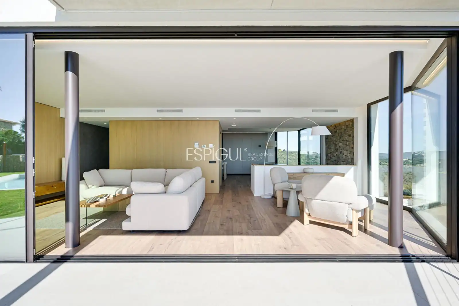 Sala d'estar de Casa o xalet en venda en Castell d'Aro, Platja d'Aro i s'Agaró amb Aire condicionat, Calefacció i Piscina