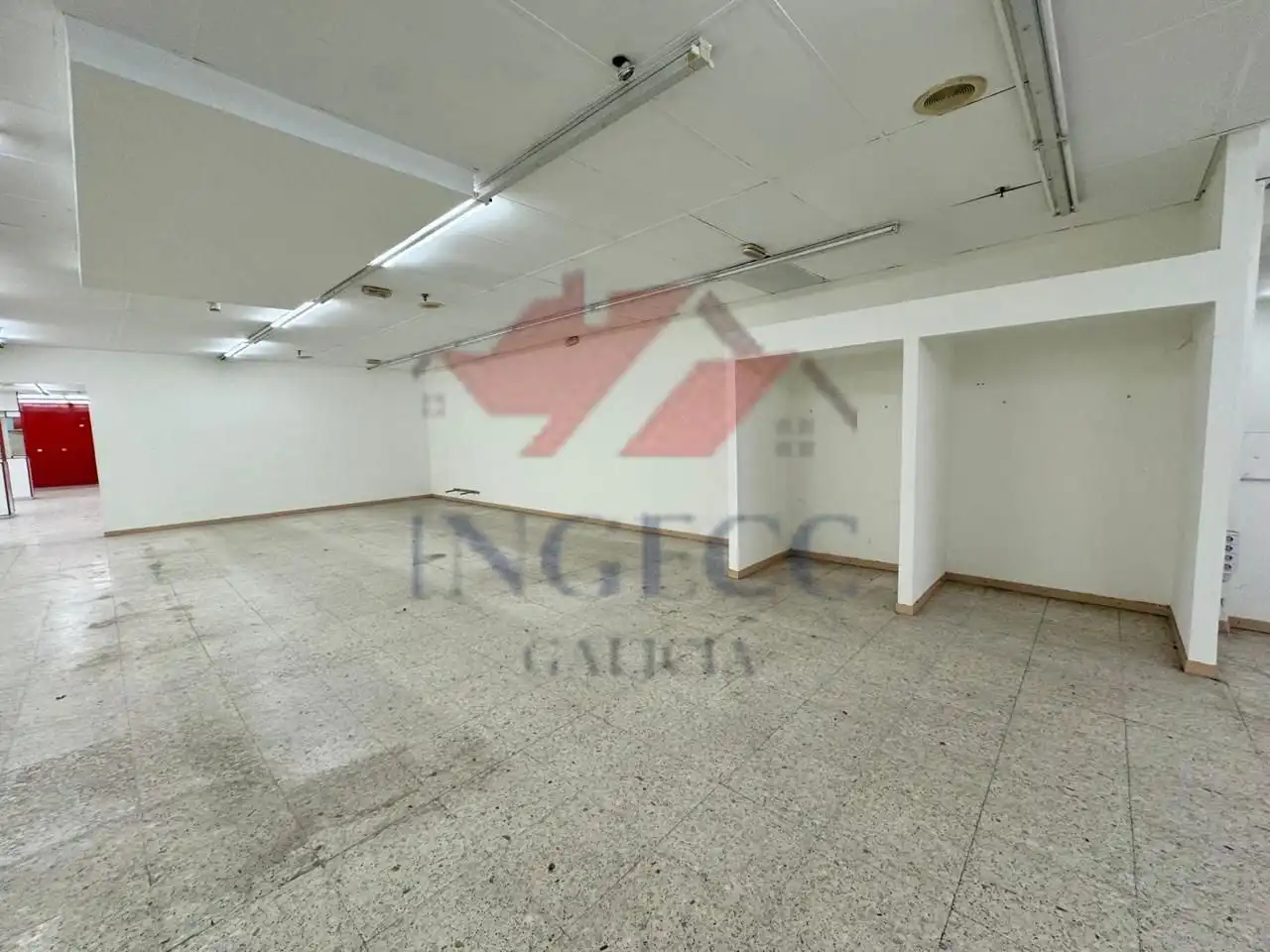 Local comercial en venta en Rúa Novoa Santos, imagen 8