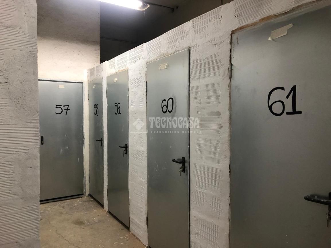 Box room to rent in  Madrid Capital