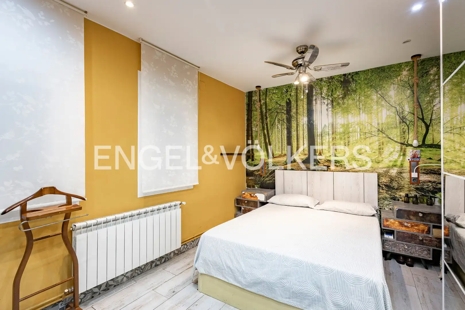 Bedroom of Flat for sale in El Prat de Llobregat  with Air Conditioner and Heating