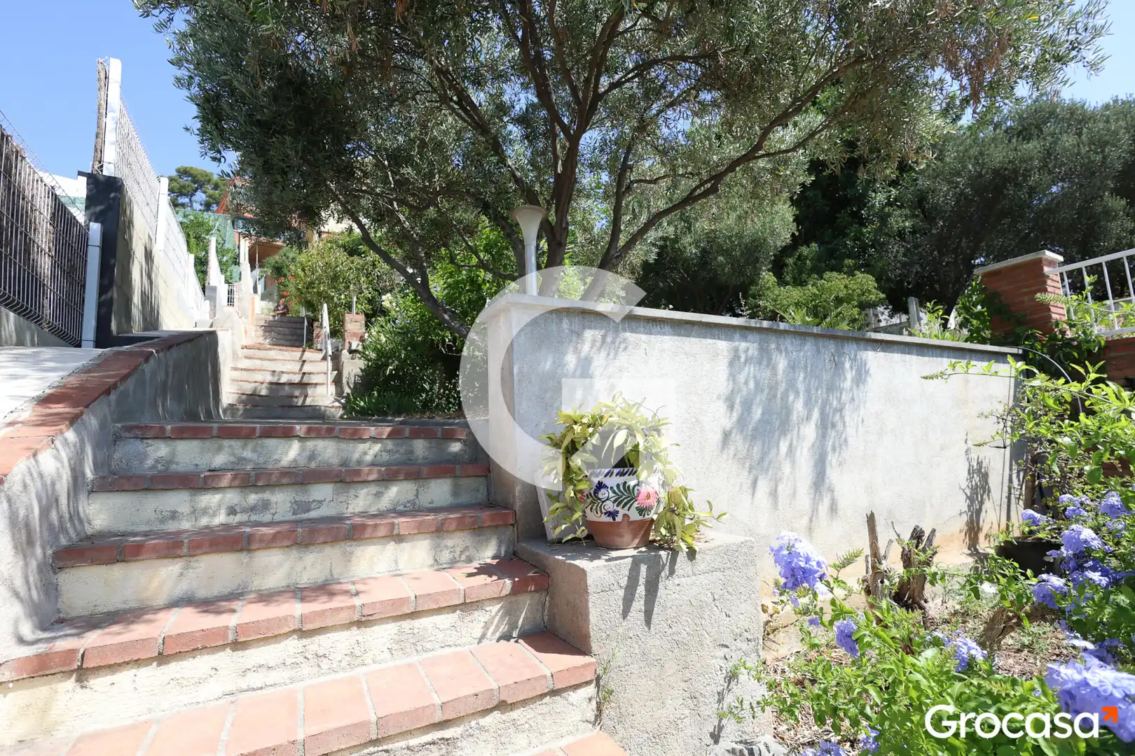 Jardí de Casa o xalet en venda en Viladecans amb Jardí privat, Terrassa i Traster