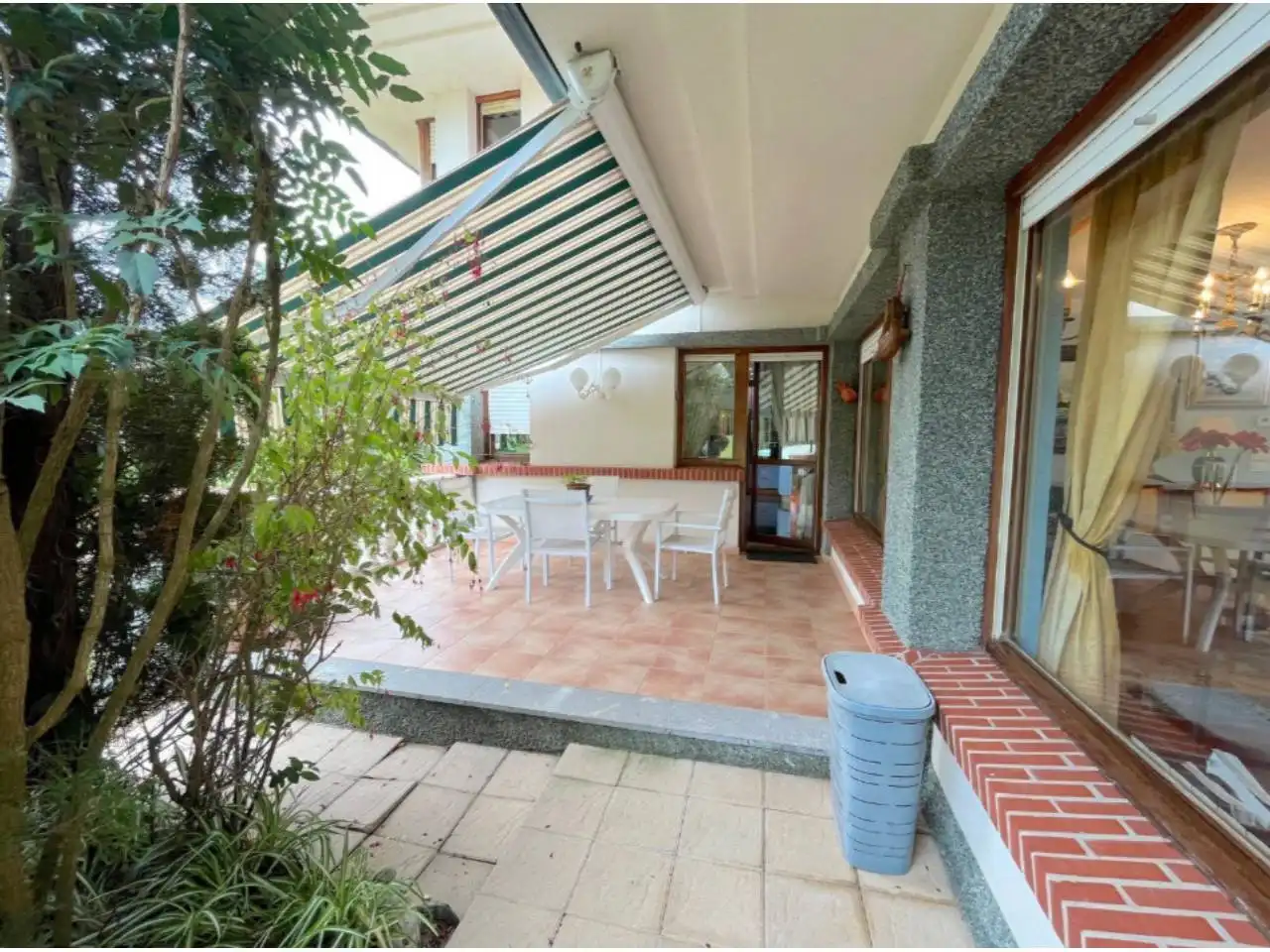Terrace of Houses for sale in Berango, Bizkaia