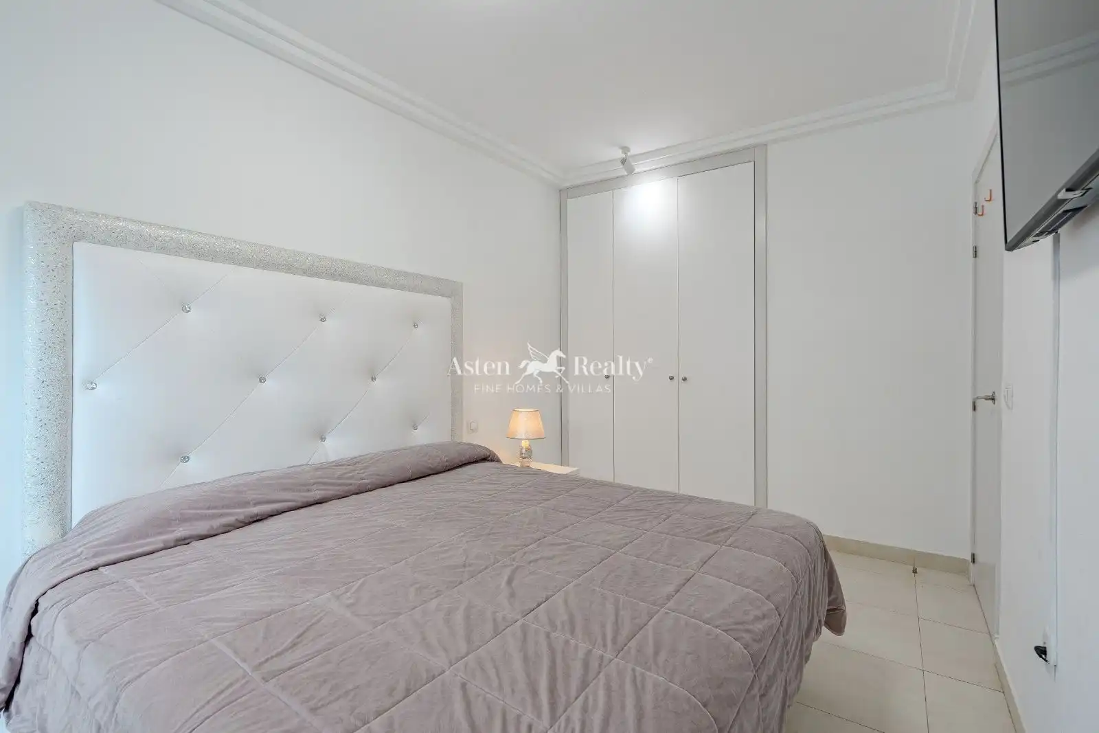 Schlafzimmer von Dachboden zum Verkauf in Adeje mit Klimaanlage, Privatgarten und Terrasse