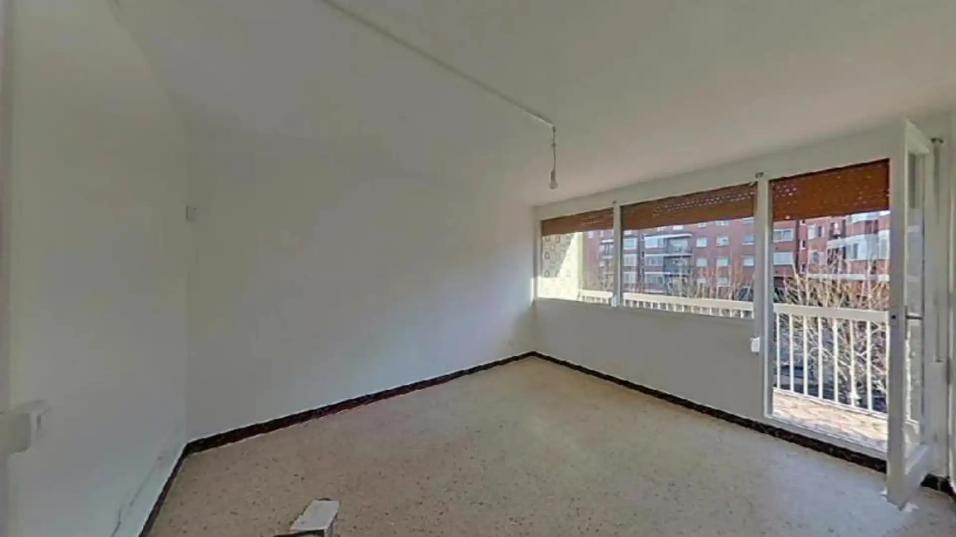 Habitación de Piso en venta en Santa Perpètua de Mogoda con Terraza
