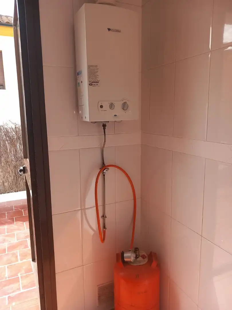 Baño de Casa adosada en venta en Ronda con Aire acondicionado y Trastero