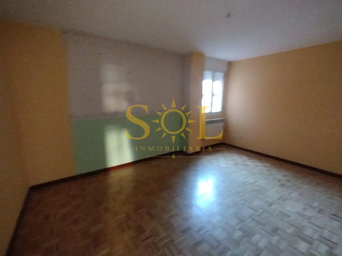 Flat with lift for sale in Carretera Santander, imagen 9
