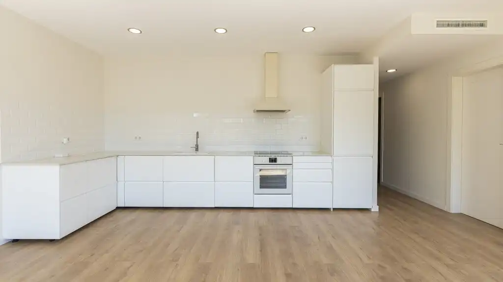 Cocina de Apartamento en venta en Barcelona con Aire acondicionado, Parquet y Balcón
