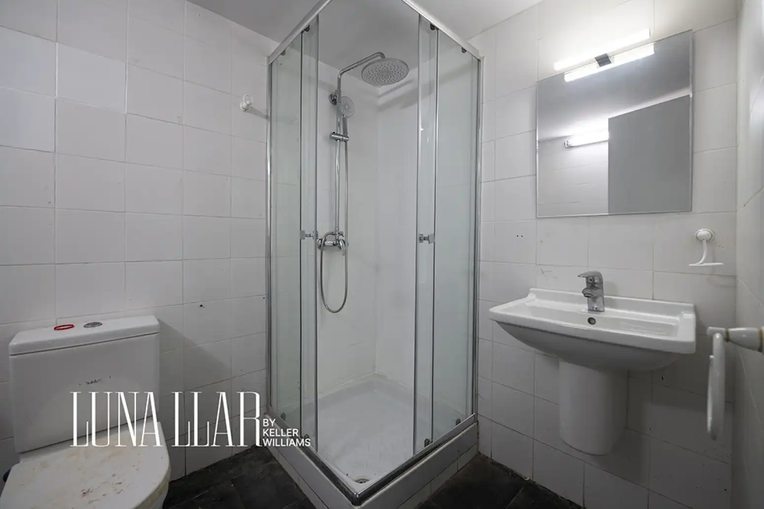 Bathroom of Houses for sale in Sitges  with Private garden and Balcony