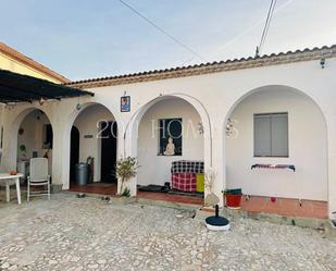 Exterior view of Country house for sale in Villanueva de Algaidas  with Terrace and Swimming Pool