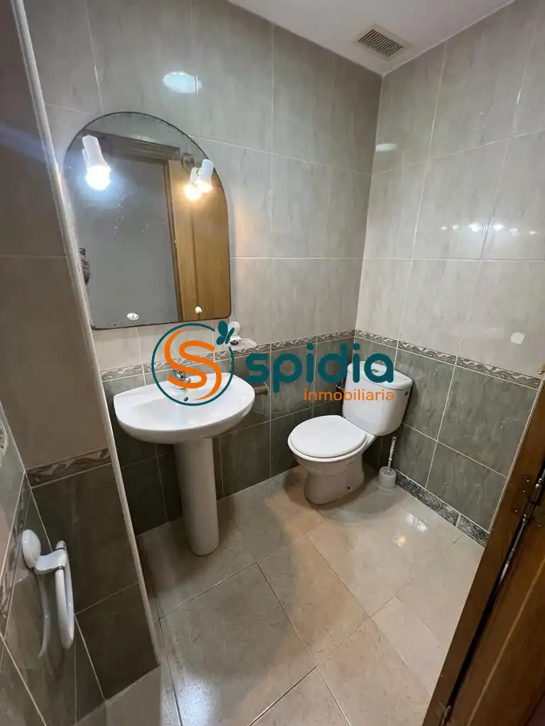 Baño de Piso en venta en Águilas con Aire acondicionado, Calefacción y Terraza