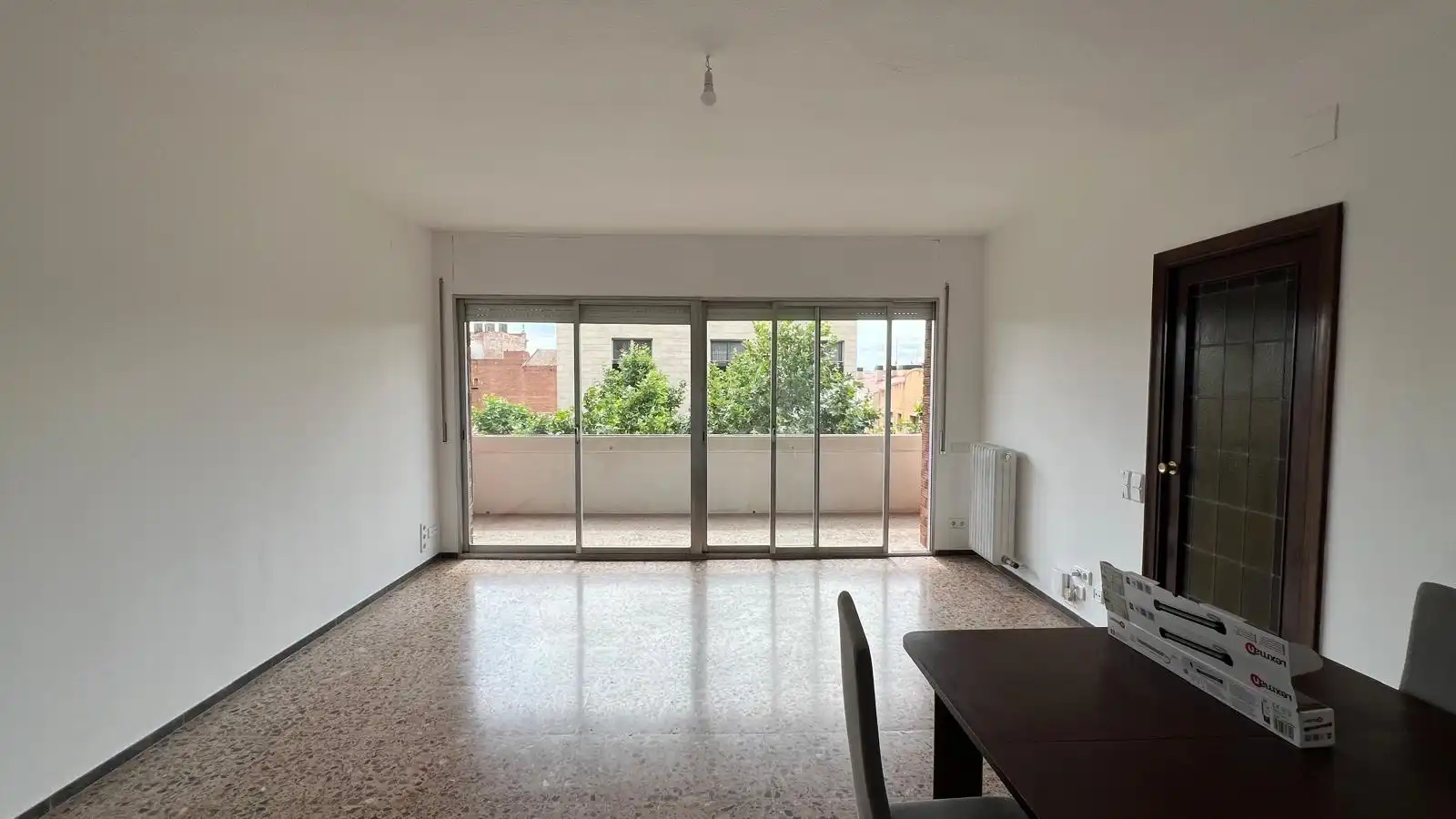 Living room of Flat for sale in Sabadell  with Air Conditioner, Heating and Terrace