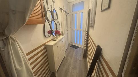 Foto 2 von Erdgeschoss zum Verkauf in Carrer de Peris I Mencheta, La Font d'en Fargues,  Barcelona Capital