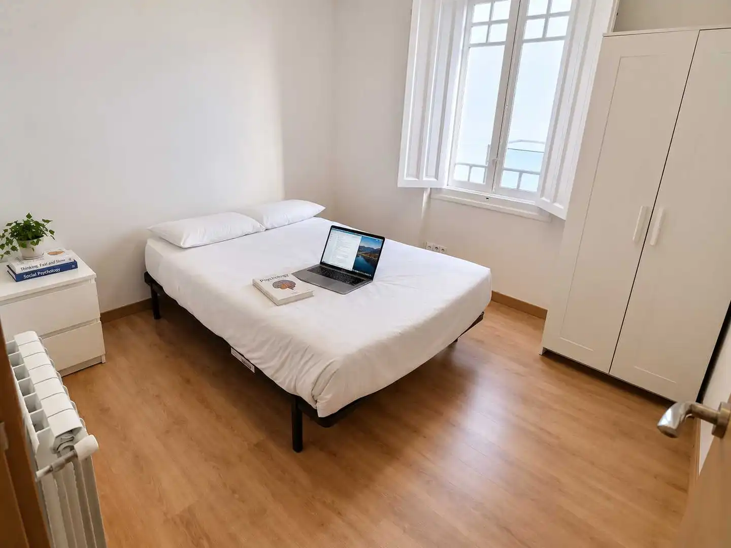 Bedroom of Flat for rent in Centro - Ayuntamiento