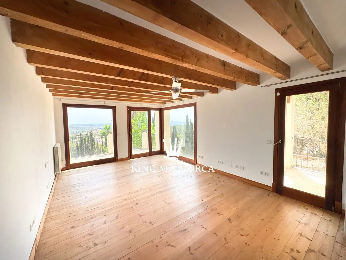 Sala d'estar de Casa o xalet de lloguer en Esporles amb Calefacció, Jardí privat i Terrassa