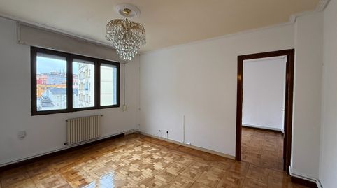Foto 2 de Piso en venta en Calle Floranes, Numancia - San Fernando, Santander