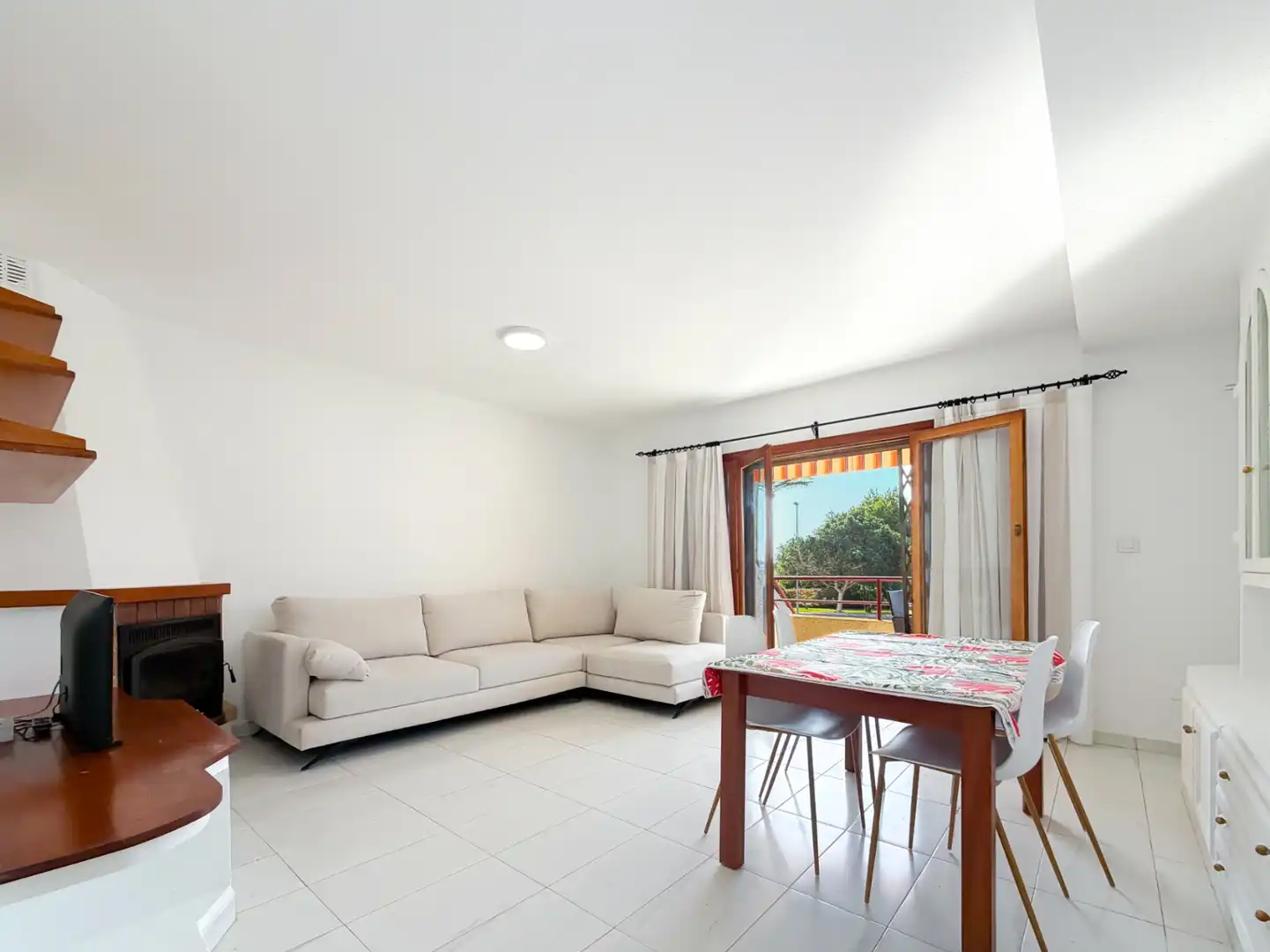 Sala de estar de Casa o chalet de alquiler en Sant Joan d'Alacant con Terraza y Piscina