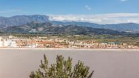 Vista exterior de Casa adosada en venda en Salobreña amb Terrassa