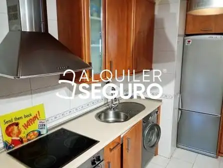 Cocina de Piso de alquiler en Vitoria - Gasteiz con Calefacción y Amueblado