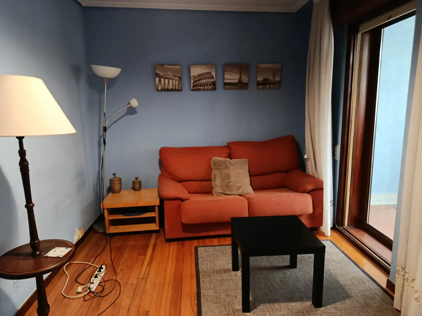 Sala de estar de Apartamento en venta en Santander con Calefacción, Trastero y Amueblado