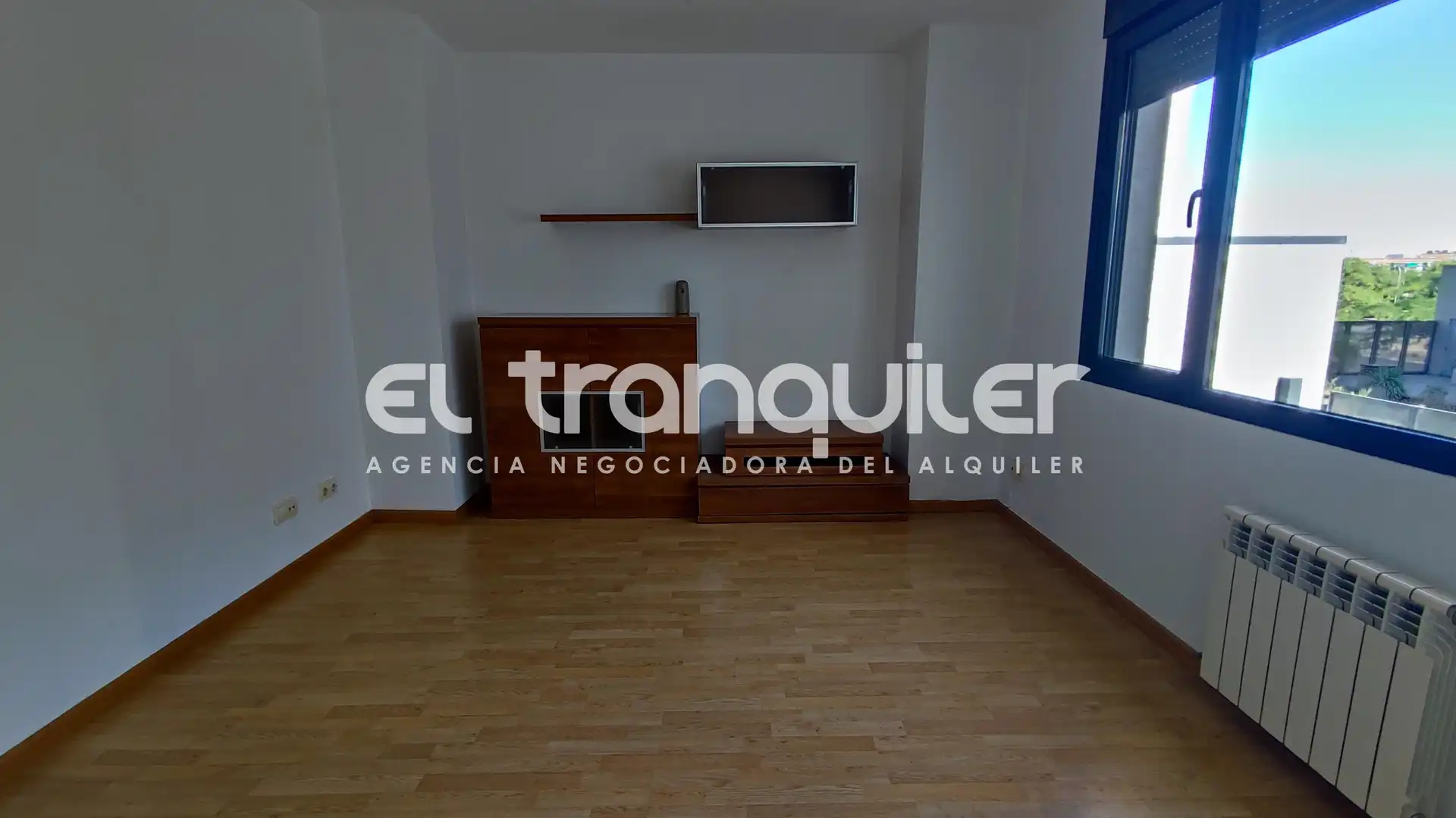 Flat for rent in Calle Tubas, Cuatro vientos
