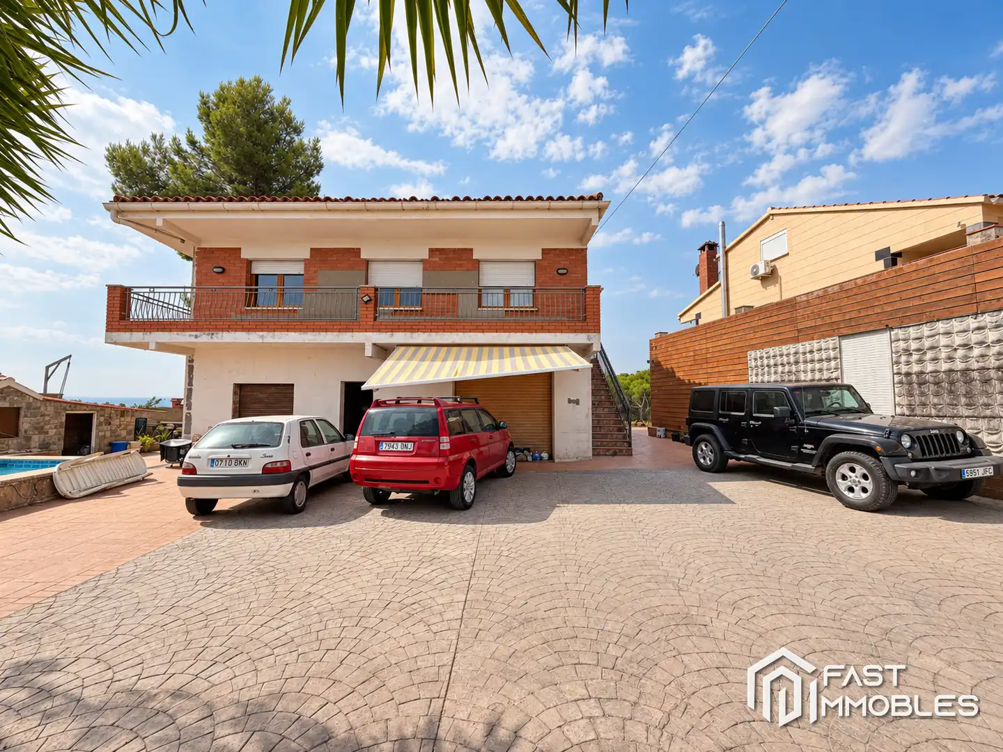 Vista exterior de Casa adosada en venta en Ponent