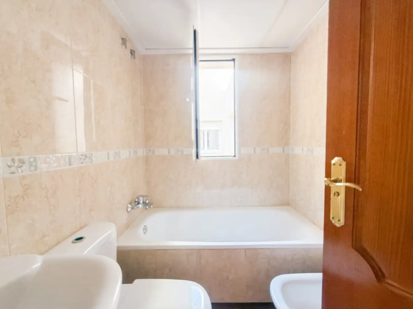 Baño de Apartamento en venta en Águilas con Balcón