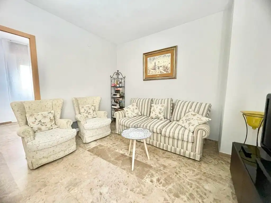 Sala de estar de Piso de alquiler en Granada con Aire acondicionado, Calefacción y Amueblado