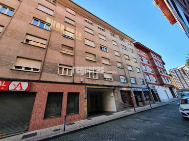 Flat with lift for sale in Calle Magdalena