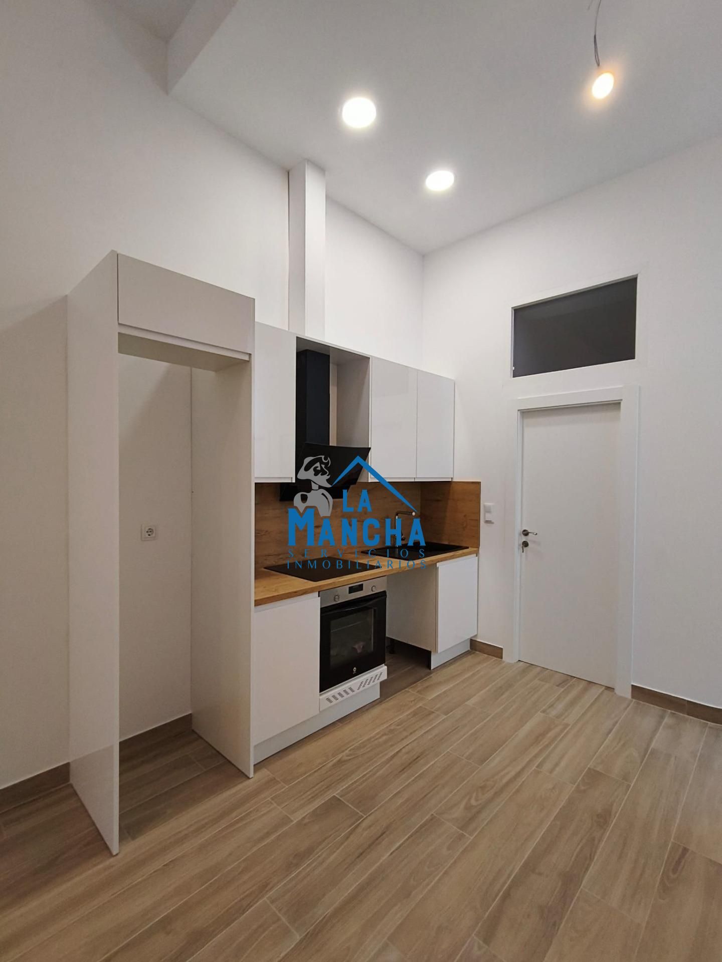 Kitchen of Flat for sale in  Albacete Capital  with Air Conditioner and Heating
