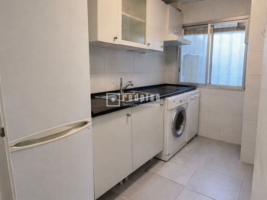 Kitchen of Flat for sale in  Madrid Capital  with Heating and Swimming Pool