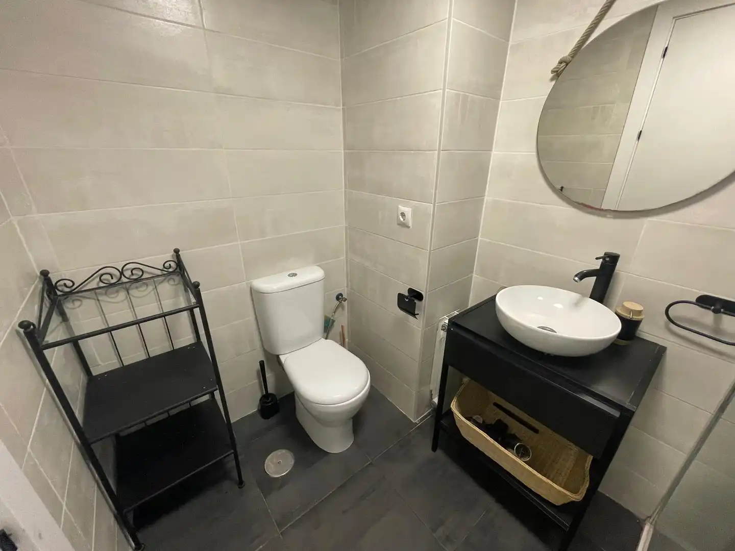 Baño de Piso en venta en Santander con Calefacción, Horno y Lavadora