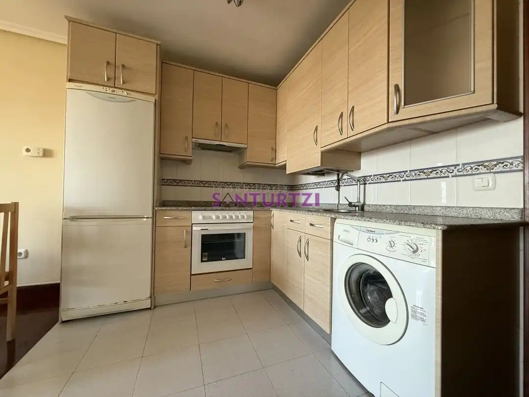 Küche von Wohnung zum Verkauf in Santurtzi  mit Heizung
