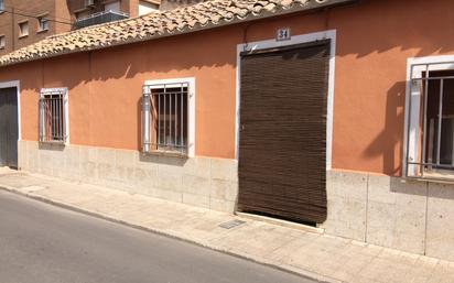 Exterior view of House or chalet for sale in Alcázar de San Juan