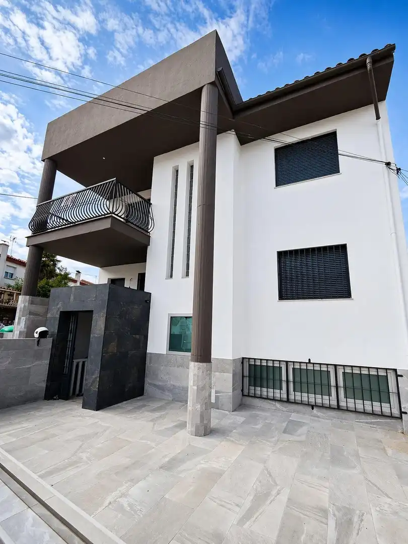 Casa amb terrassa en venda a Gójar, imagen 3