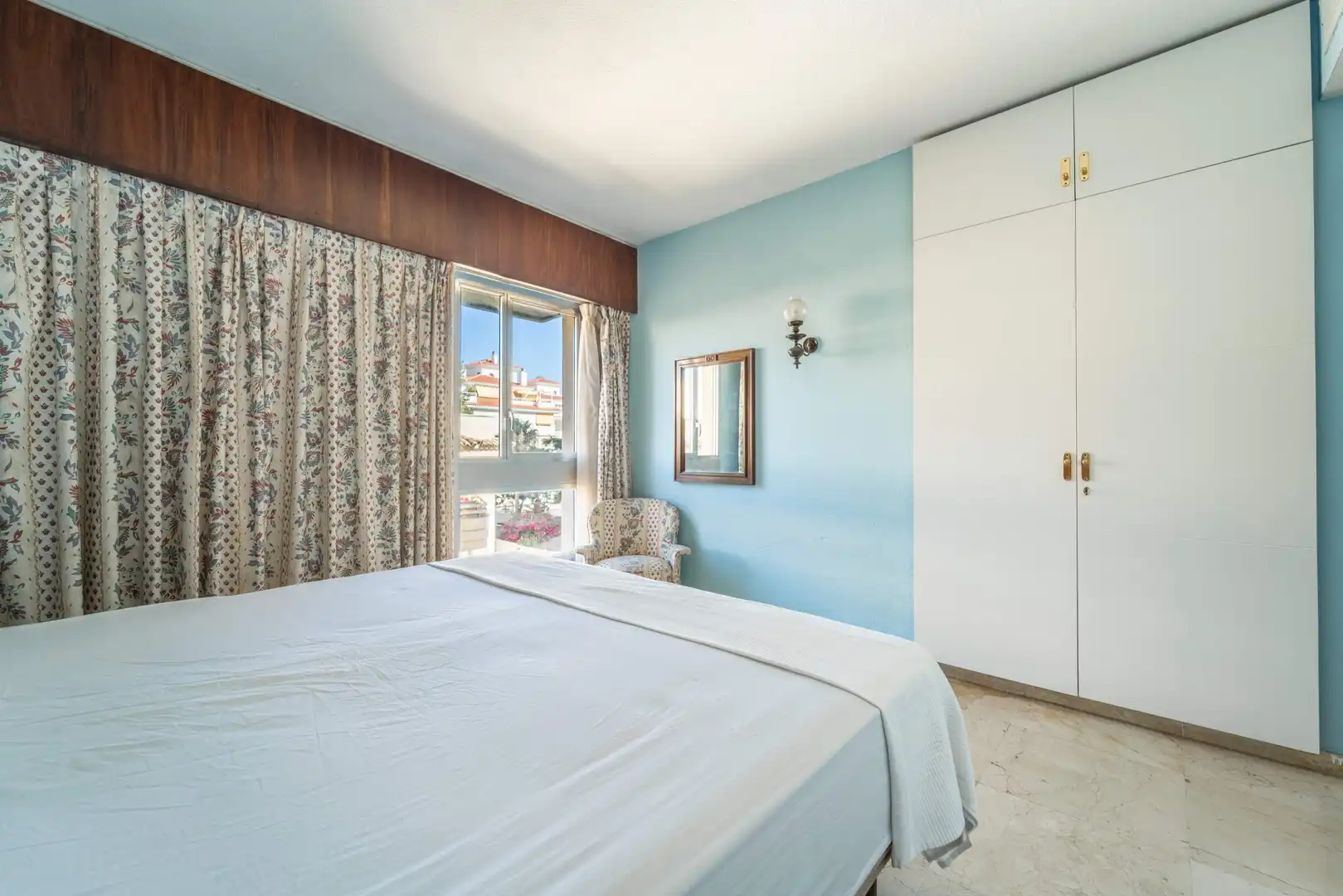 Dormitori de Apartament en venda en Torremolinos amb Aire condicionat, Terrassa i Traster