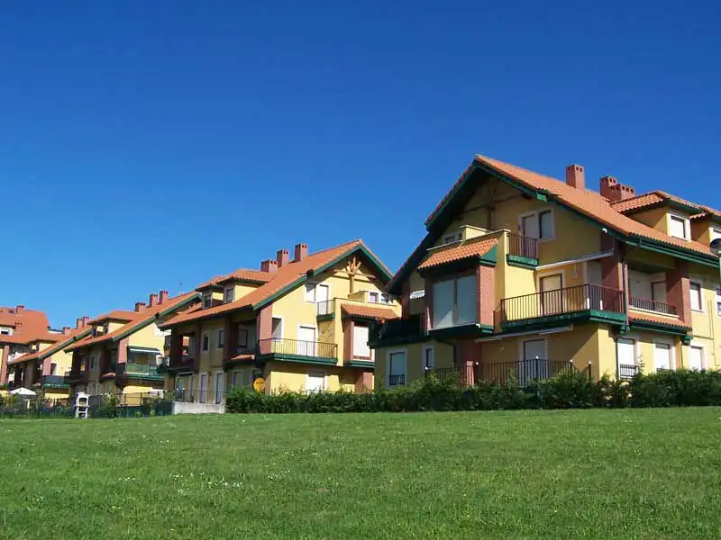Exterior view of Ground floor for sale in Bárcena de Cicero  with Heating, Terrace and Storage room
